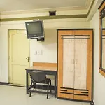 Hotel Sachdeva Excellency